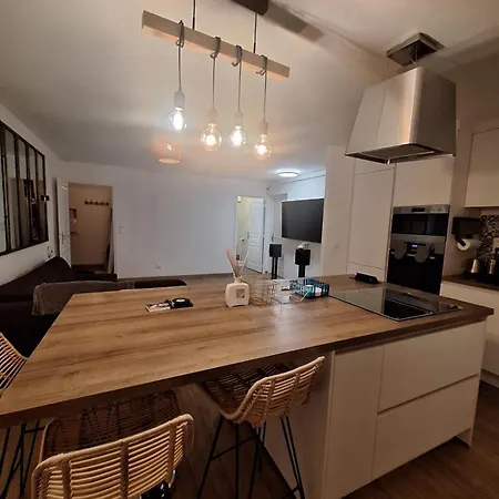 Apartment Fabron Avec Piscine Vu Montagne